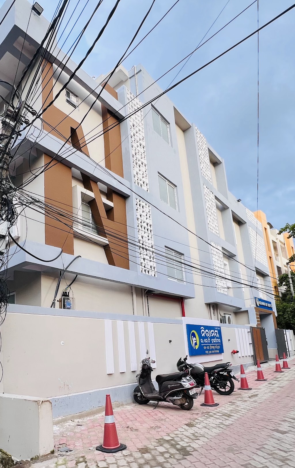 Niramaya ENT Hospital Facade